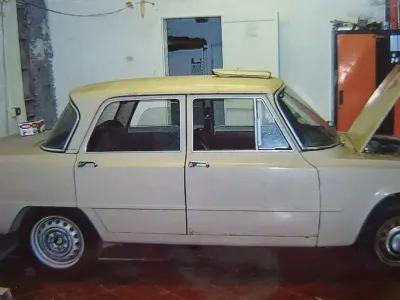 Usata Alfa Romeo Giulia Ti 82 CV (60 kW) 1969 Beige Berlina