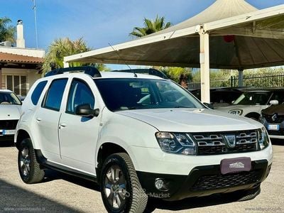 Usata Dacia Duster Ambiance 110 CV (80 kW) 2016 Bianco SUV