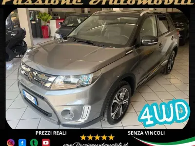 Usata Suzuki Vitara 120 CV (88 kW) 2017 Argento SUV