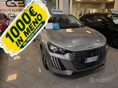 Usata Peugeot 208 Allure 101 CV (74 kW) 2025 Grigio Utilitaria