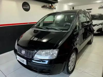 Usata Fiat Idea 80 CV (58 kW) 2008 Nero Monovolume