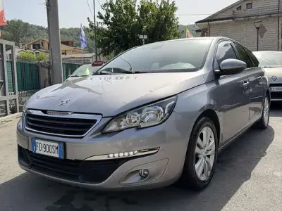Usata Peugeot 308 SW Business-Line 120 CV (88 kW) 2016 Station wagon