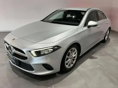 Usata Mercedes A200 Business 163 CV (119 kW) 2021 Grigio Berlina