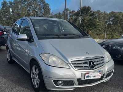 Usata Mercedes A200 Avantgarde 140 CV (102 kW) 2009 Grigio Berlina