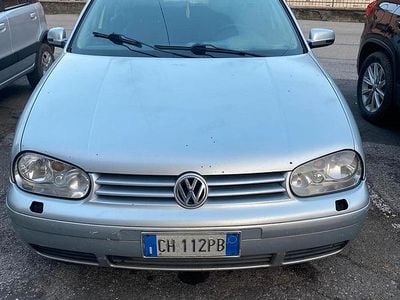 Grigio Usata 2001 VW Golf IV Berlina | 1000 € (Buon prezzo)