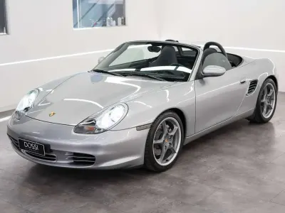 Usata Porsche Boxster 265 CV (194 kW) 2004 Argento Cabrio
