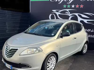 Usata Lancia Ypsilon