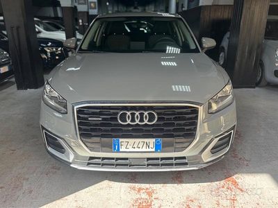 Begagnad Audi Q2 Business 150 HK (110 kW) 2019 Grå SUV