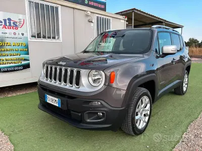 Usata Jeep Renegade 140 CV (102 kW) 2016 Grigio SUV