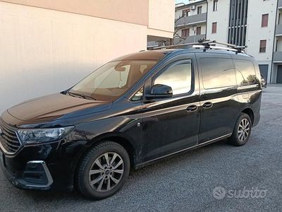 Usata Ford Tourneo 2022 Nero Monovolume