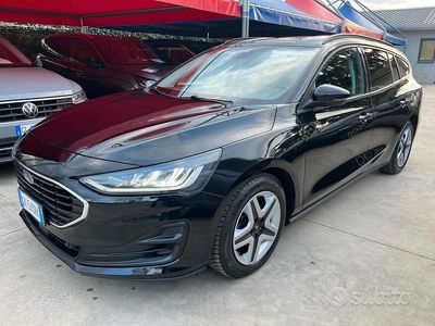 Usata Ford Focus Active 120 CV (88 kW) 2022 Nero Station wagon