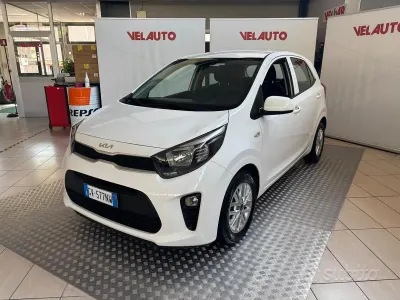 Usata Kia Picanto Urban 67 CV (49 kW) 2024 Bianco Utilitaria