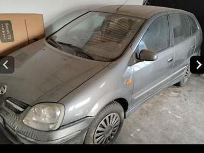 Usata Nissan Almera S 136 CV (100 kW) 2005 Grigio Monovolume