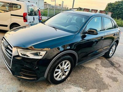 Usata Audi Q3 Business 149 CV (109 kW) 2015 Nero SUV