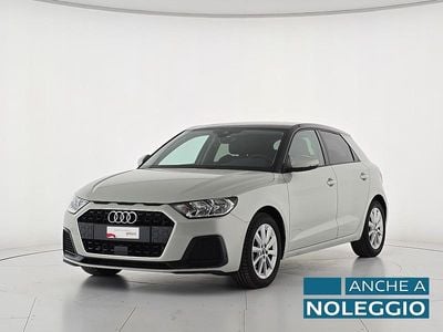 Usata Audi A1 Sportback Business 116 CV (85 kW) 2025 Argento cavo metallizzato nero Utilitaria
