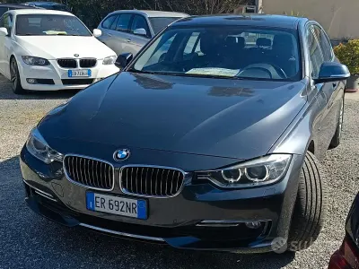 Usata BMW 320 Sport Line 184 CV (135 kW) 2013 Grigio Coupé