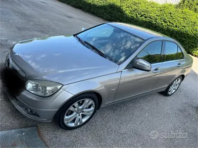 Usata Mercedes C200 184 CV (135 kW) 2009 Berlina