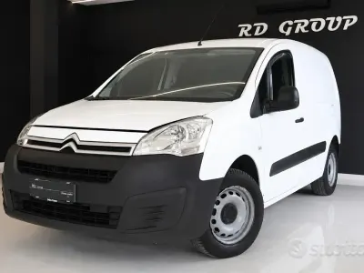 Occasion Citroën Berlingo Business Class 100 ch (73 kW) 2017 Blanc Monospace