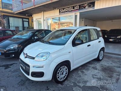 Bianco Usata 2016 Fiat Panda Lounge Berlina | 6490 € (Buon prezzo)