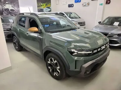 Usata Dacia Duster Extreme 131 CV (96 kW) 2025 Lichen kaki SUV