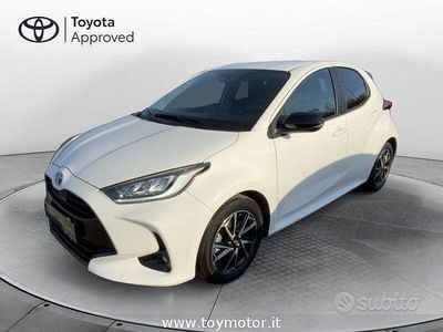 Usata Toyota Yaris Hybrid Trend 116 CV (85 kW) 2022 Bianco Berlina