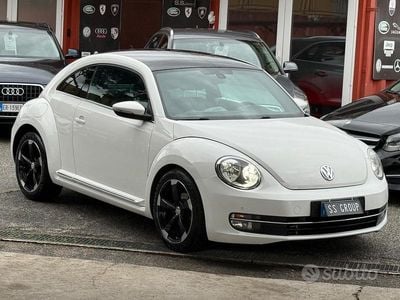 Usata VW Beetle R-line 105 CV (77 kW) 2013 Bianco Utilitaria