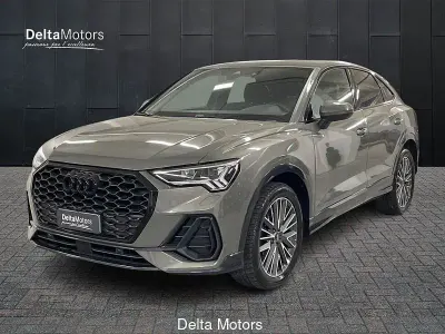 Usata Audi Q3 Sportback Business Plus 150 CV (110 kW) 2022 Grigio metallizzato SUV