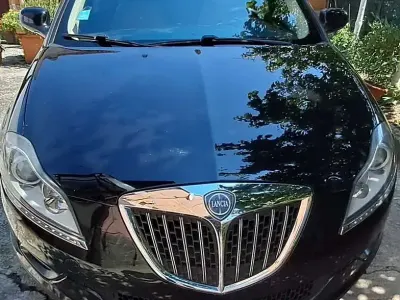 Usata Lancia Delta 150 CV (110 kW) 2008 Utilitaria