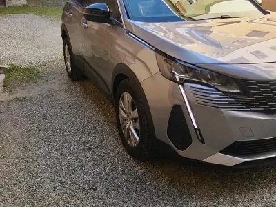 Usata Peugeot 3008 120 CV (88 kW) 2022 Grigio SUV