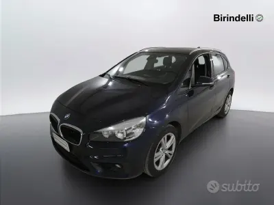Usata BMW 218 Active Tourer Advantage 150 CV (110 kW) 2017 Blu Monovolume