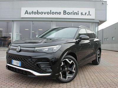 Usata VW Tiguan R-line 150 CV (110 kW) 2025 Grenadill balck SUV