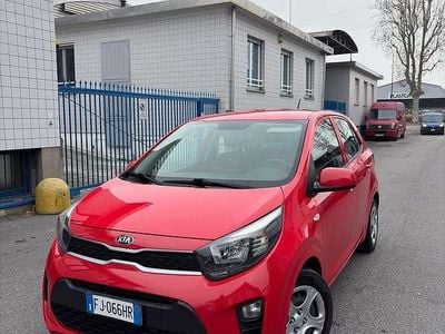 Usata Kia Picanto 67 CV (49 kW) 2017 Utilitaria