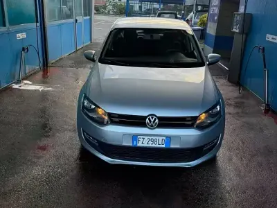 Usata VW Polo 90 CV (66 kW) 2011 Grigio Utilitaria