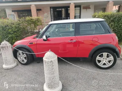 Usata Mini ONE 2003 Rosso Utilitaria