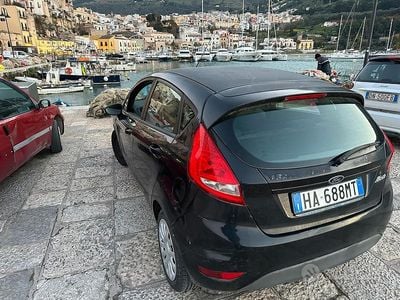 Usata Ford Fiesta 60 CV (44 kW) 2009 Nero Utilitaria