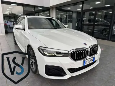 Usata BMW 520 M Sport 190 CV (139 kW) 2022 Bianco Station wagon