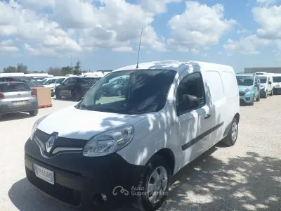 Usado Renault Kangoo 90 CV (66 kW) 2018 Blanco Monovolumen