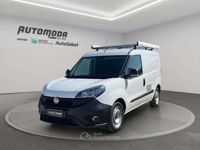Usata Fiat Doblò 105 CV (77 kW) 2020 Bianco Monovolume