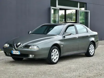 Occasion Alfa Romeo 166 Progression 150 ch (110 kW) 2001 Gris Berline