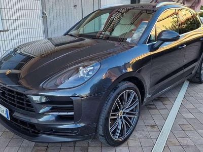 Usata Porsche Macan 245 CV (180 kW) 2019 Grigio SUV