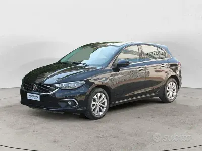 Usata Fiat Tipo Business 120 CV (88 kW) 2019 Nero Berlina