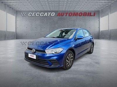 Usata VW Polo Life 95 CV (69 kW) 2024 Blu Utilitaria