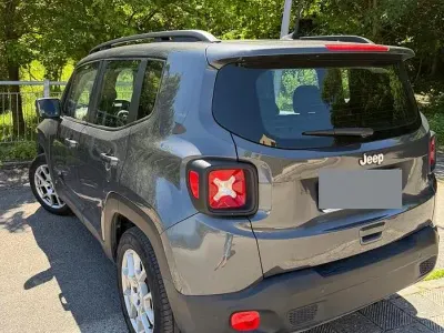 Usata Jeep Renegade Limited 120 CV (88 kW) 2024 Grigio SUV