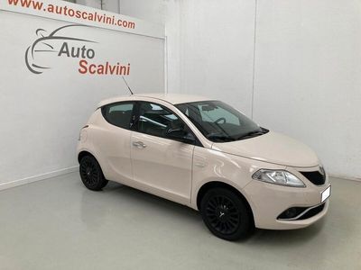 usata Lancia Ypsilon 1.2 69 CV 5 porte Gold #NEOPATENTATI