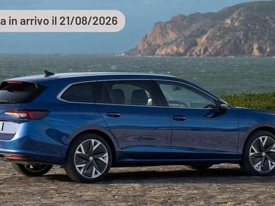Usata Skoda Superb Style 150 CV (110 kW) 2023 Argento Station wagon