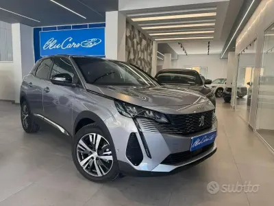 Usata Peugeot 3008 Allure 131 CV (96 kW) 2023 Grigio SUV
