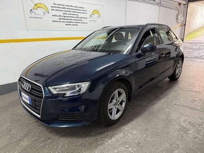 Usata Audi A3 Design 116 CV (85 kW) 2018 Blu/azzurro Berlina