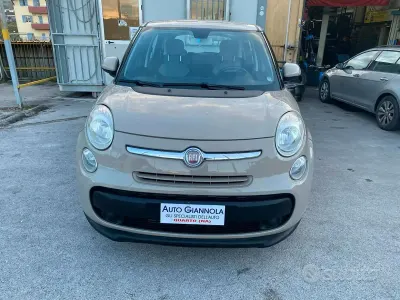 Begagnad Fiat 500L 80 HK (58 kW) 2015 Beige Minibuss