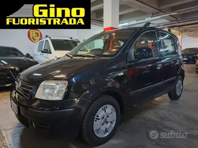 Begagnad Fiat Panda Dynamic 60 HK (44 kW) 2010 Svart Halvkombi
