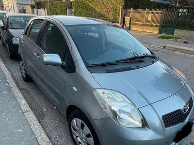 Usata Toyota Yaris 2008 Grigio Utilitaria